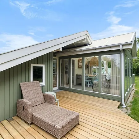 Nyaraló Gitt - 140m From The Sea By Interhome Otterup